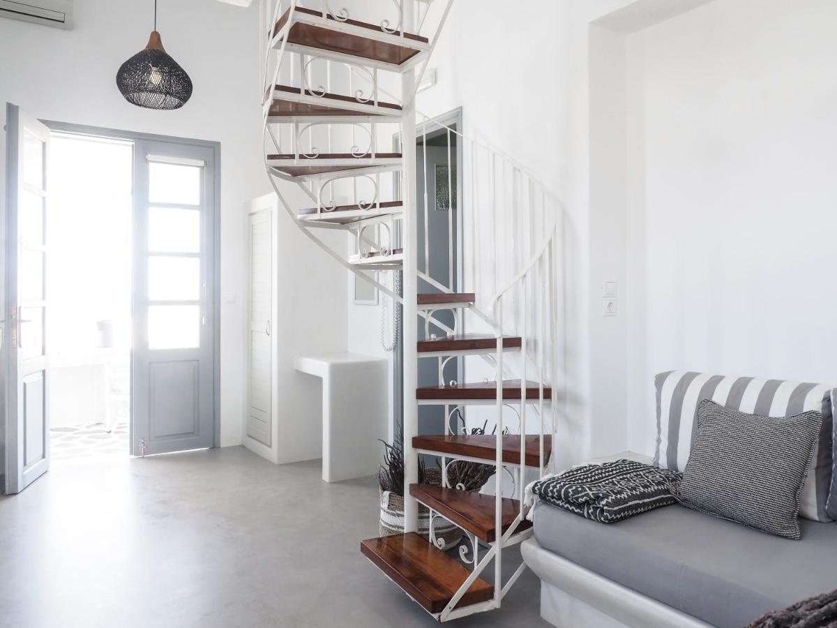 Naxos City Iliada Suites מראה חיצוני תמונה