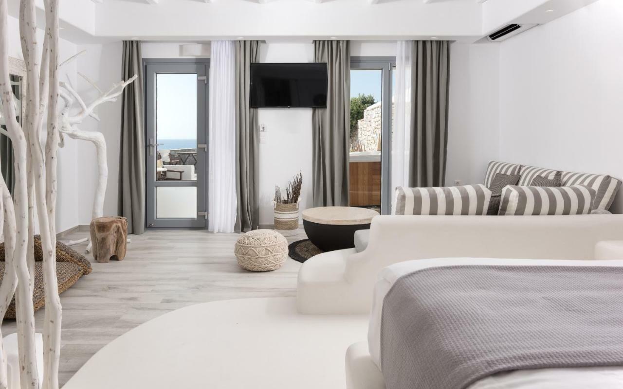 Naxos City Iliada Suites מראה חיצוני תמונה