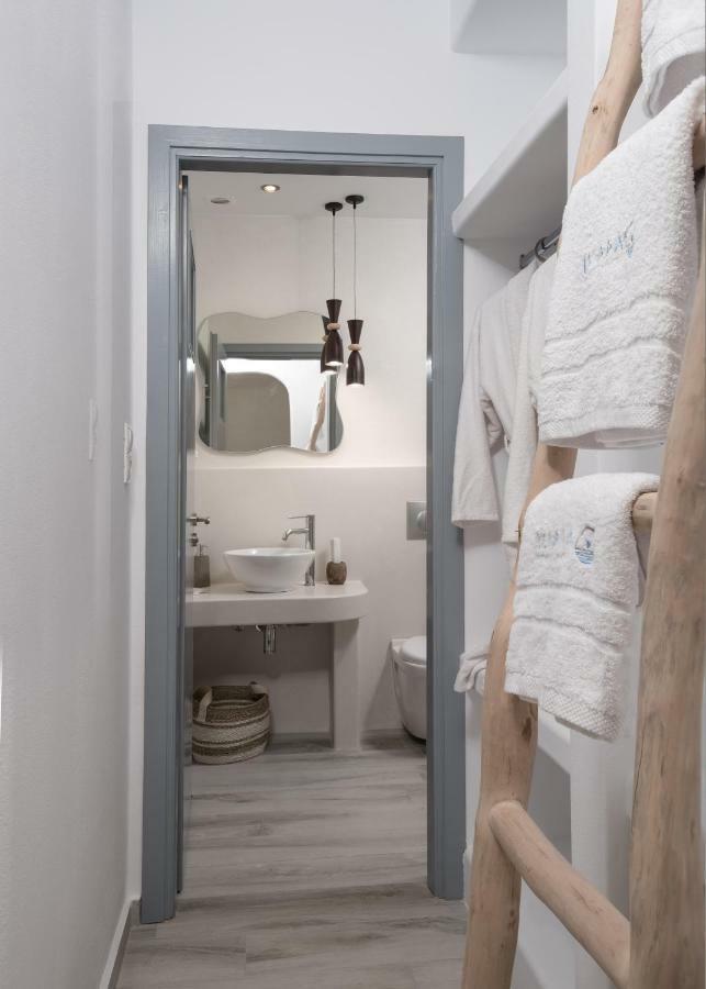 Naxos City Iliada Suites מראה חיצוני תמונה